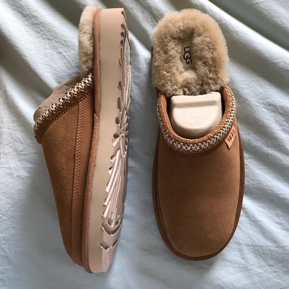 Men’s UGG Tasman Slip-on Slippers in Chestnut